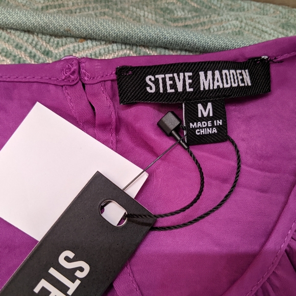 Steve Madden Pyper Peplum Top - Picture 5 of 8